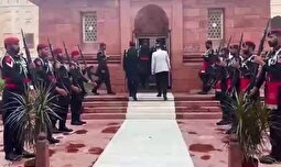 ویدئو | صدا‌های عجیب سرباز پاکستانی در مراسم استقبال از پزشکیان