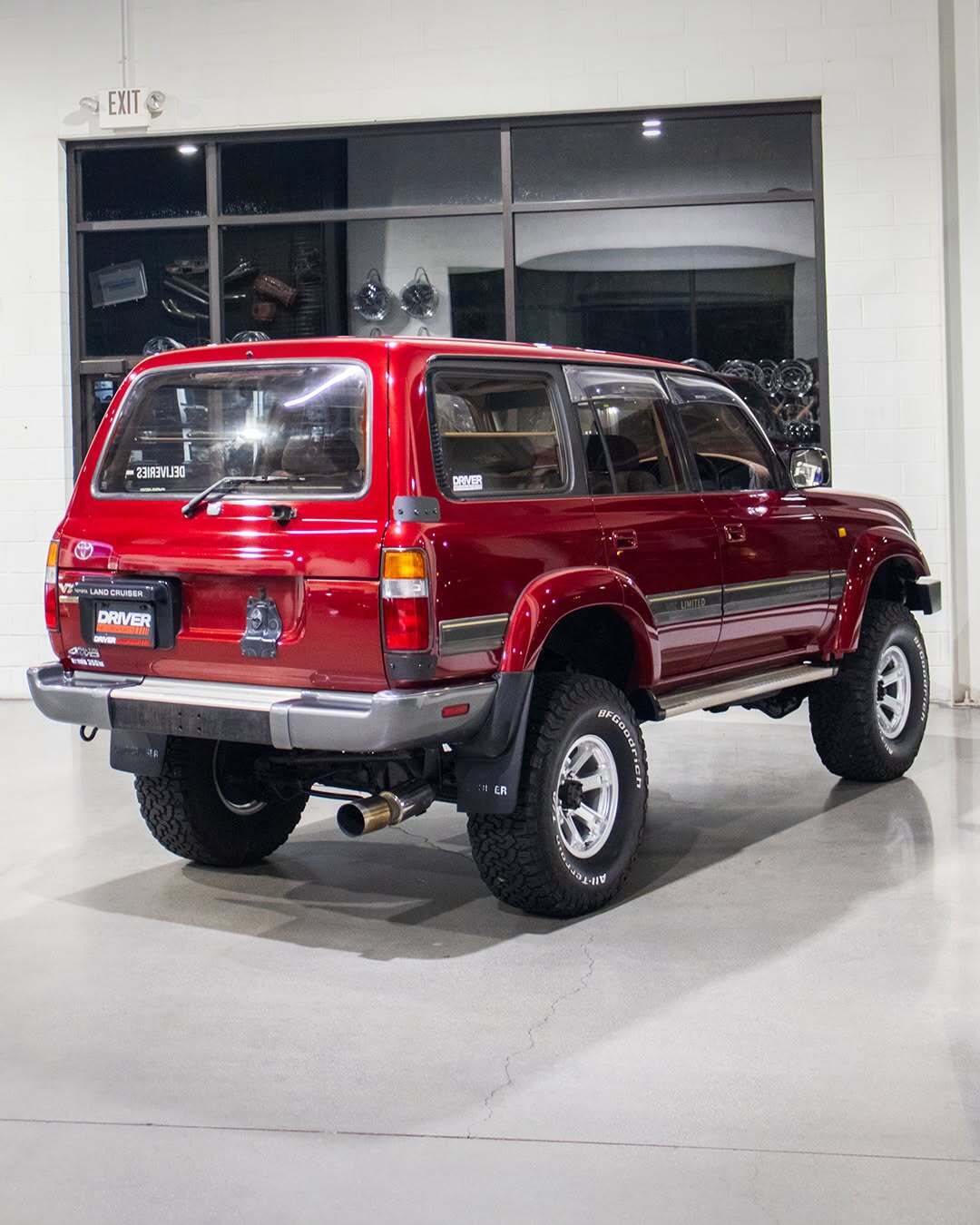 عکس | قیمت تویوتا لندکروزر توربو دیزل خیلی تمیز در آمریکا چقدر است؟