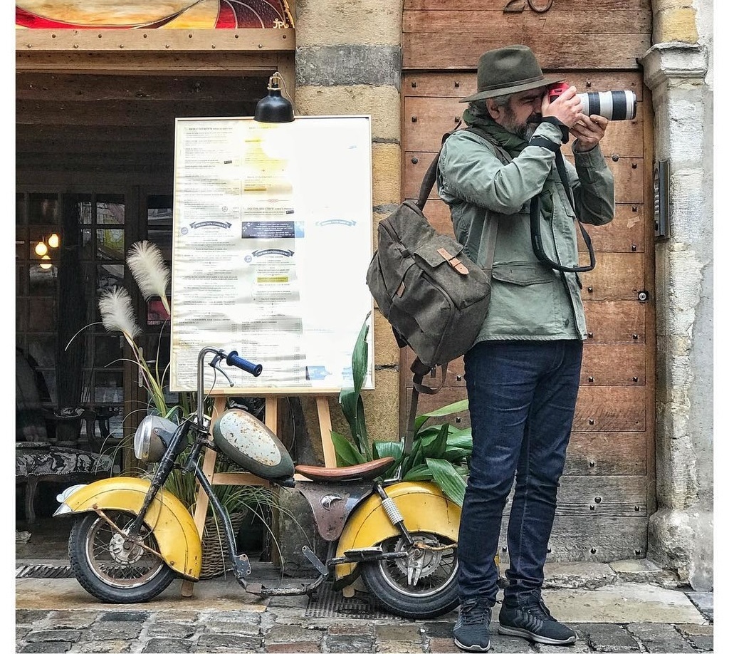 تغییر چهره «طاهر فردوس» در ۳۸ سالگی در پاریس تغییر چهره «طاهر فردوس» در ۳۸ سالگی در پاریس