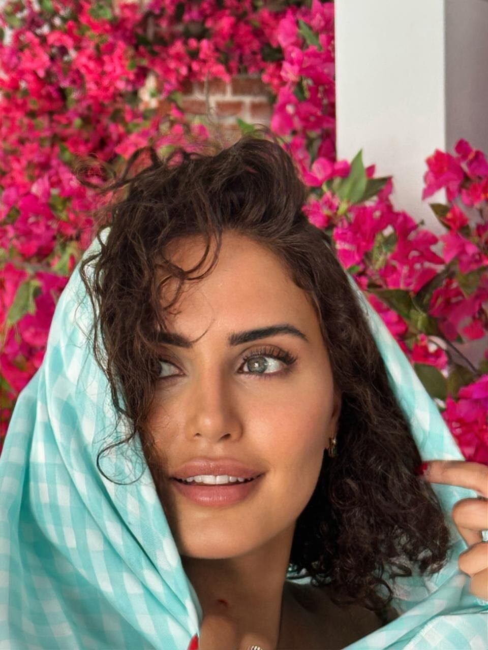 تصاویر جدید و پربازدید الناز شاکردوست در اینستاگرام