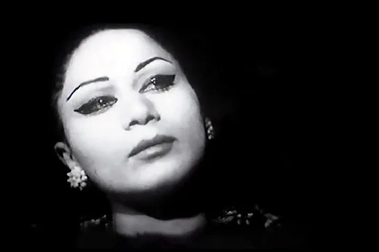 سرگذشت غم انگیز ستاره زن سینمای ایران؛ از بازی با بهروز وثوقی تا ترمینال خوابی