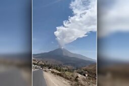 ویدئو | ماجرای خروج توده عظیم بخار از قله دماوند چیست؛ آتشفشان دماوند فعال شد؟