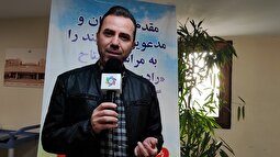 (ویدئو) مجری تلویزیون، قهرمان کشتی را به‌خاطر تی‌شرت مجبور به عذرخواهی کرد!