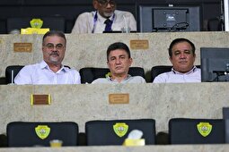 چهره ویژه‌ای که آبروریزی استقلال در برابر الوصل را تماشا کرد