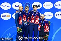 فیلمی دیدنی از دل‌جویی ابراهیم غانم از دانیال روی سکو