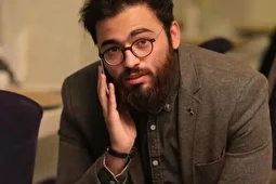 (ویدئو) خفتگیری از مصطفی امامی مجری تلویزیون در اتوبان مدرس با اسپری فلفل و قمه!