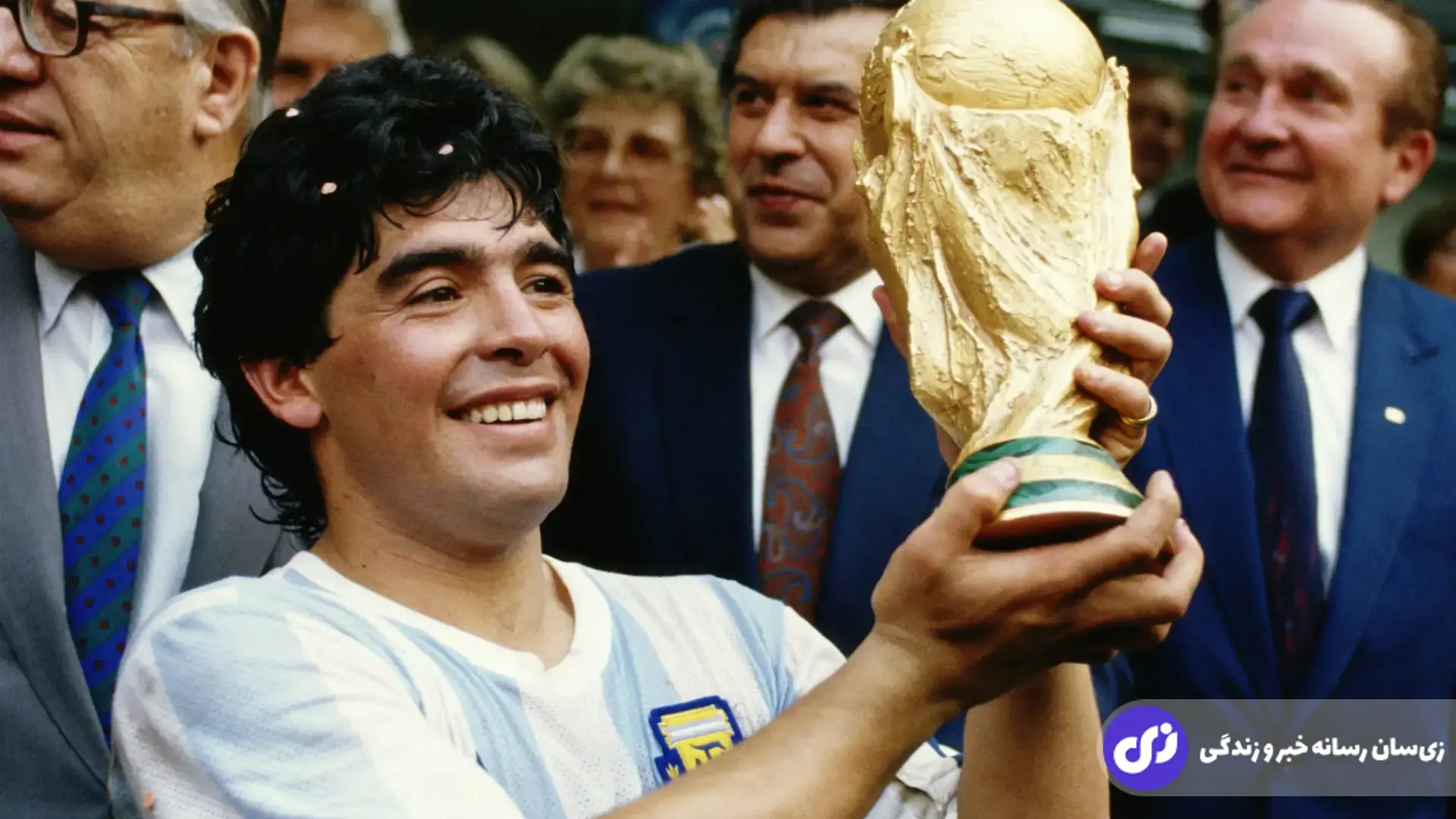 اعترافات گی‌یِرمو کوپولا مدیر برنامه‌های مارادونا درباره زندگی و مرگ اسطوره فوتبال: فقط رابطه جنسی با او نداشتم!