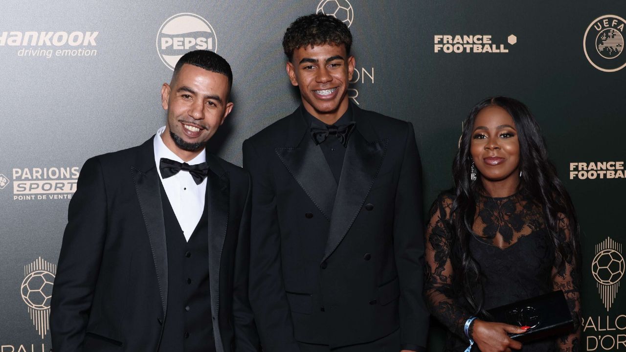 جنجال بزرگ مادر یامال؛ ۸۰۰ یورو بدهید با من شام بخورید! جنجال بزرگ مادر یامال؛ ۸۰۰ یورو بدهید با من شام بخورید!