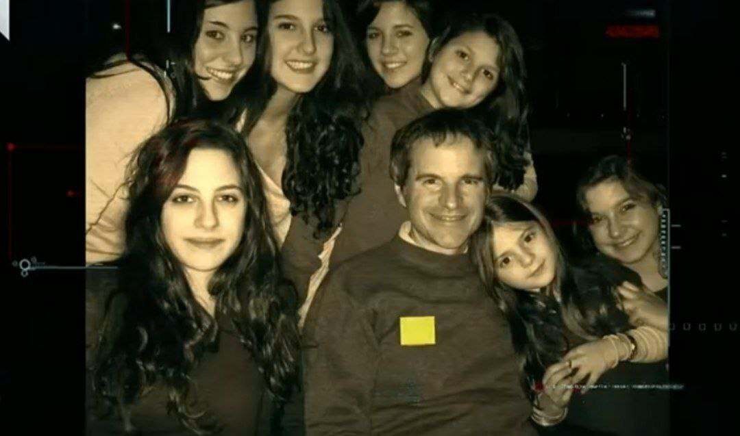 گزارش وزارت اطلاعات از انتقال اسناد هستهای، نظامی و علمی اسرائیل به ایران گزارش وزارت اطلاعات از انتقال اسناد هستهای، نظامی و علمی اسرائیل به ایران