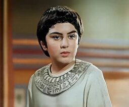 (تصاویر) بیوگرافی حسین جعفری بازیگر چشم رنگی کودکی یوزارسیف