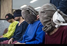 (ویدئو) تصاویر لحظه فرار سارقان مسلح/ برادرم خودش را از پشت بام انداخت!