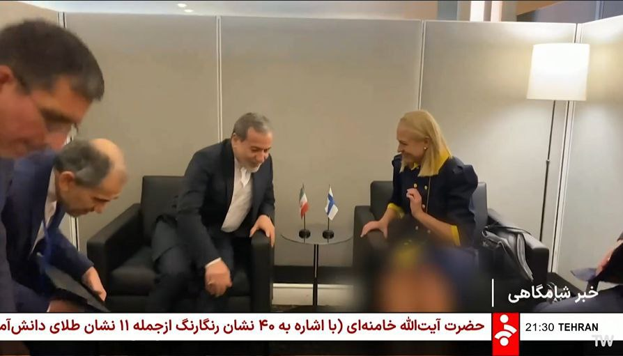 عکس | سانسور تصاویر دیدار عراقچی با وزیران خارجه سوئد و فنلاند در صداوسیما