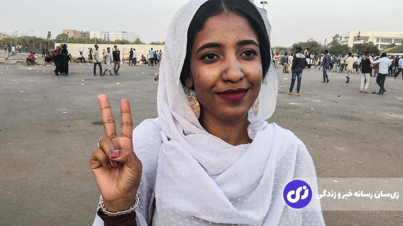 (تصاویر) «زن سفیدپوش سودان»؛ آلاء صلاح کیست و چرا این روزها در سودان حضور ندارد؟!