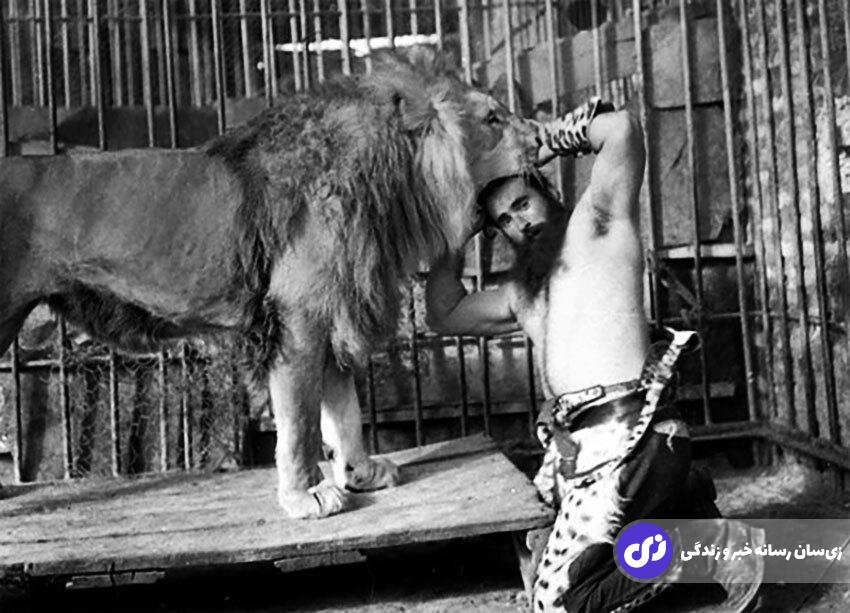 سیروس قهرمانی؛ قویترین مرد ایران در سال ۱۳۳۰ که با شیرهای وحشی و فیل کشتی میگرفت و با دستهایش تیرآهن خم میکرد سیروس قهرمانی؛ قویترین مرد ایران در سال ۱۳۳۰ که با شیرهای وحشی و فیل کشتی میگرفت و با دستهایش تیرآهن خم میکرد