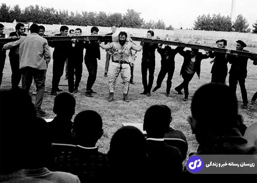 سیروس قهرمانی؛ قویترین مرد ایران در سال ۱۳۳۰ که با شیرهای وحشی و فیل کشتی میگرفت و با دستهایش تیرآهن خم میکرد سیروس قهرمانی؛ قویترین مرد ایران در سال ۱۳۳۰ که با شیرهای وحشی و فیل کشتی میگرفت و با دستهایش تیرآهن خم میکرد