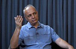 انتقاد زیدآبادی از نرگس محمدی