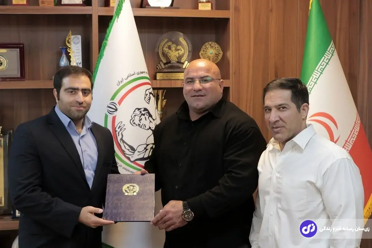 مجتبی ملکی؛ قهرمان ایلامی پاورلیفتینگ جهان معروف به «پادشاه اسکات دنیا» که توانست ۳۰۰ کیلو اسکات بدون دست بزند مجتبی ملکی