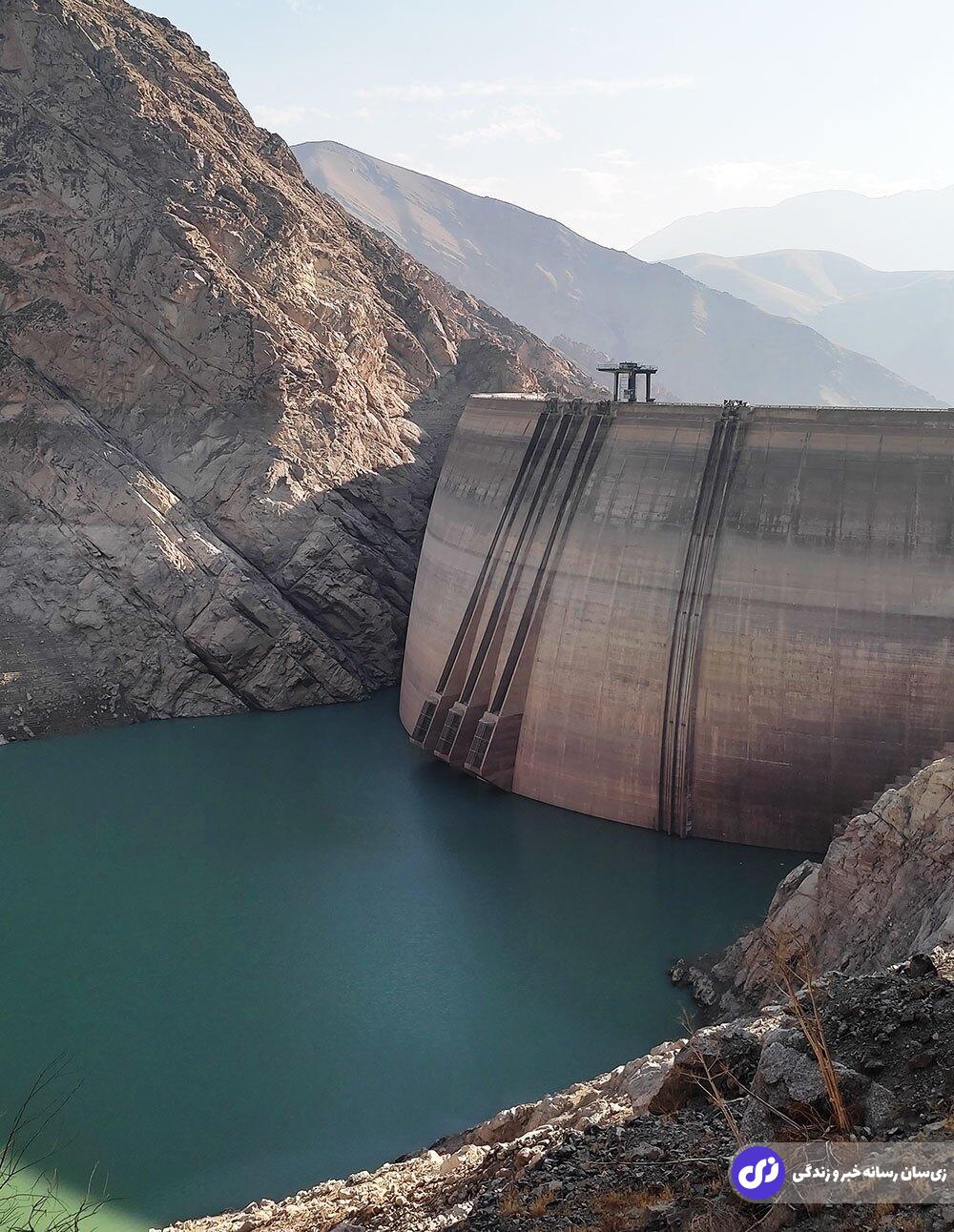 (تصاویر) وضعیت تکان دهنده سد کرج جمعه ۲۳ آبان ماه ۱۴۰۴