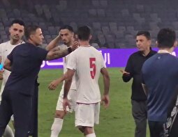 (ویدئو) درگیری امیر قلعه‌نویی با میلاد محمدی بعد از پایان بازی با ازبکستان؛ چه کسی پنالتی‌ها را چیده بود؟!