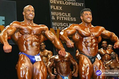 (ویدئو) وقتی شهریار کمالی مثل یک ربات بدنساز روی استیج مستر المپیا آمد و تماشاگران و داوران را شوکه کرد