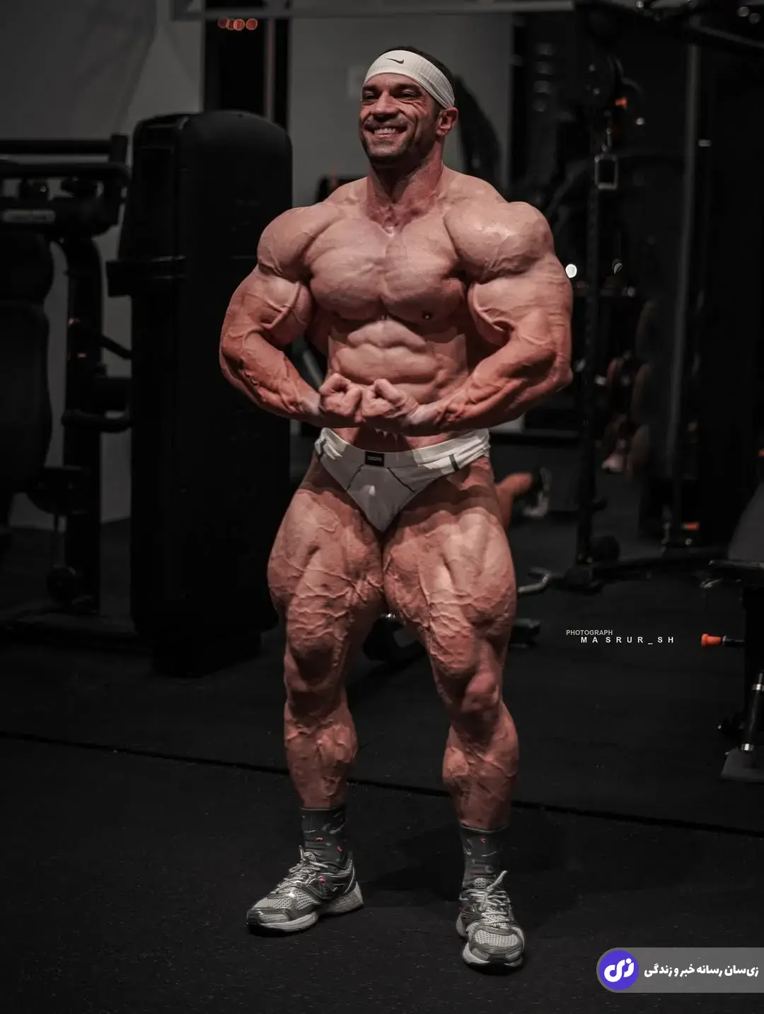 مهدی جابری؛ بدنساز ایلامی و ژنرال بیلدینگ ایران معروف به «مرد یخی» که اولین بدنساز ایرانی قهرمان دسته ۲۱۲ پوند و دارنده جواز مسترالمپیای ۲۰۲۴ است مهدی جابری