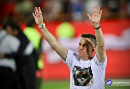 (ویدئو) لحظه امضای قرارداد اوسمار با پرسپولیس