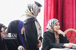 (تصاویر) هشدار تند رسانه زاکانی درباره رفتار‌های همسر عراقچی