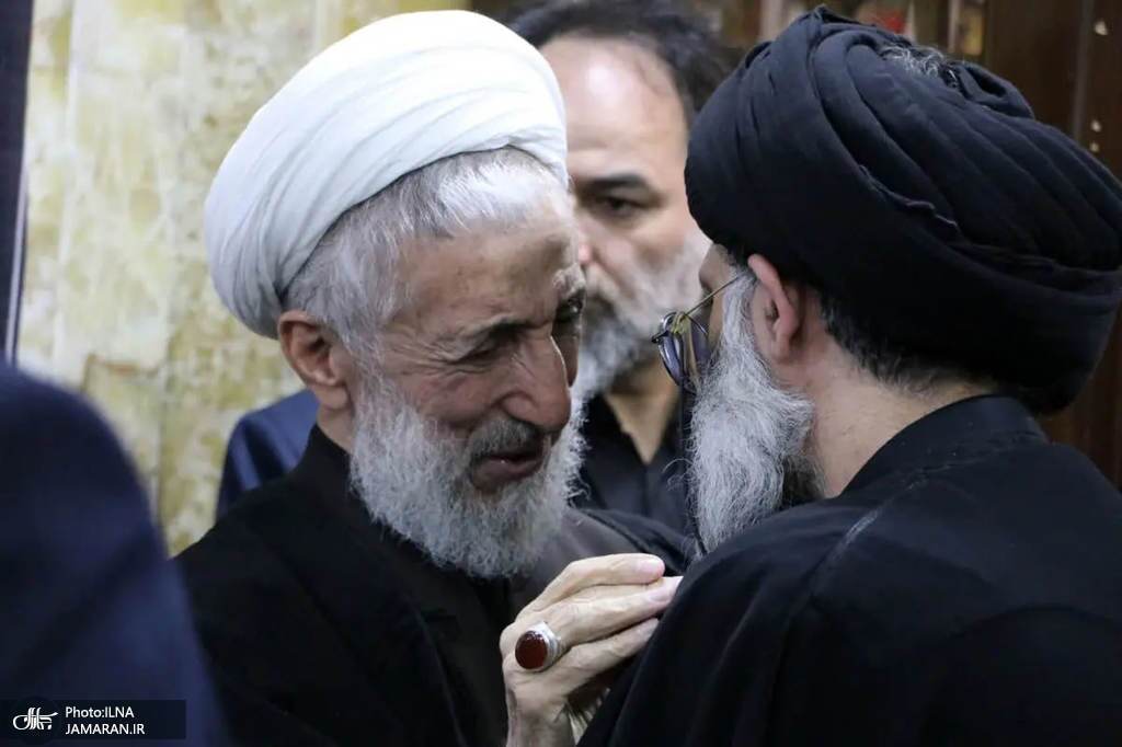 (تصاویر) کدام چهرههای سیاسی در مراسم ختم پسرِ کاظم صدیقی شرکت کردند؟ (تصاویر) کدام چهرههای سیاسی در مراسم ختم پسرِ کاظم صدیقی شرکت کردند؟