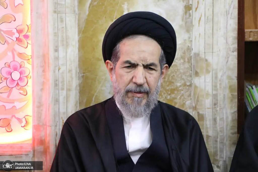 (تصاویر) کدام چهرههای سیاسی در مراسم ختم پسرِ کاظم صدیقی شرکت کردند؟ (تصاویر) کدام چهرههای سیاسی در مراسم ختم پسرِ کاظم صدیقی شرکت کردند؟