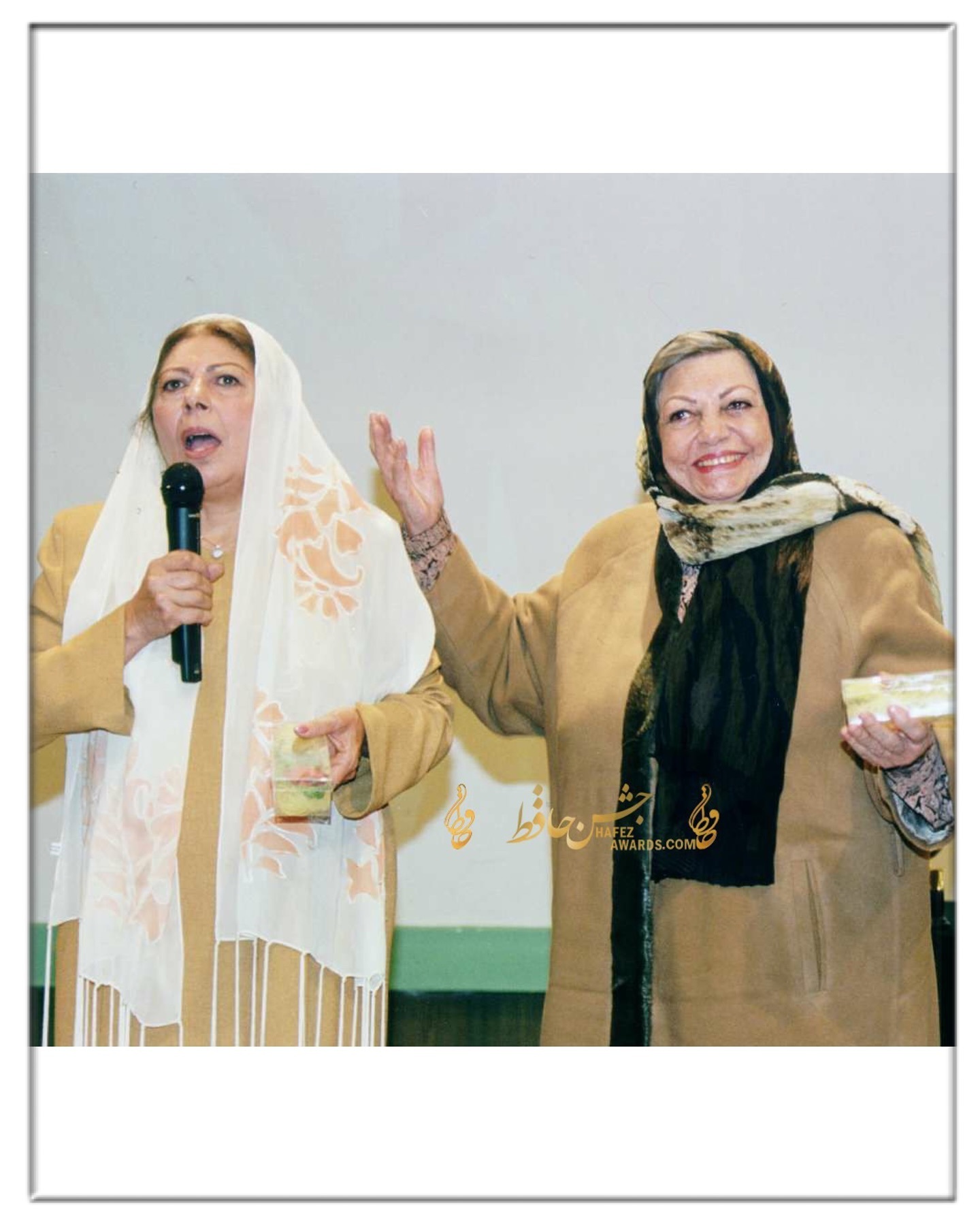 عکسهایی کمیاب از هدیه تهرانی و لیلا حاتمی عکسهایی کمیاب از هدیه تهرانی و لیلا حاتمی