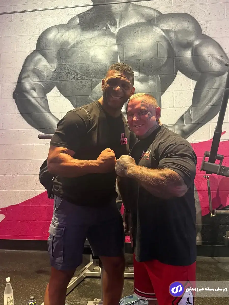 لی پریست؛ بدنساز استرالیایی ۱۶۳ سانتیمتری معروف به «افسانه بلوند» که اولین قهرمانیاش را در ۱۳ سالگی کسب کرد و سه بار ششم مسترالمپیا شد لی پریست