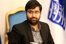 سقاب اصفهانی هم در بیمارستان بستری شد؛ پزشکیان به دیدارش رفت