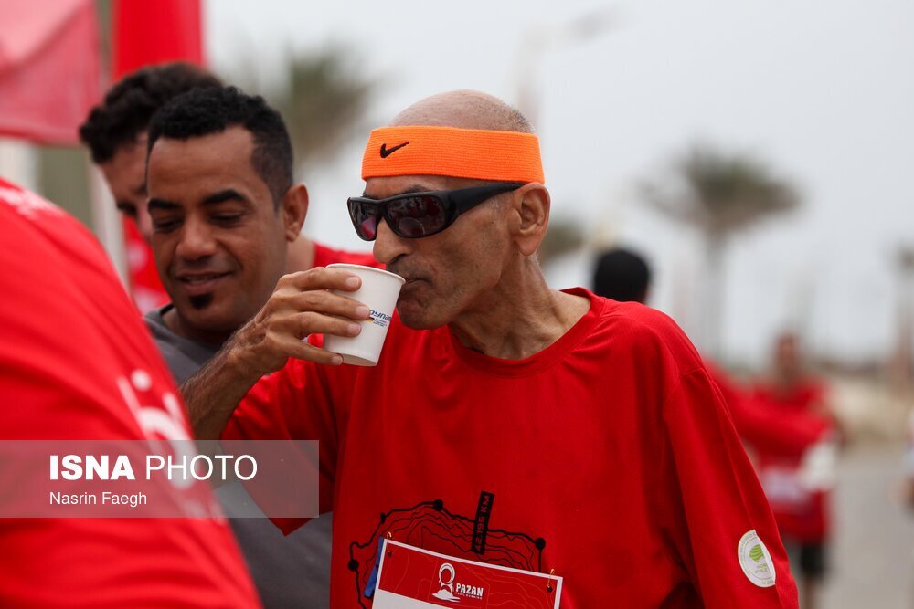 تصاویر | مسابقه بزرگ دوی ماراتن کیش؛ چرا این مسابقه جنجالی شد؟