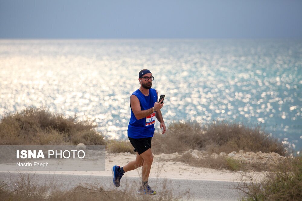 تصاویر | مسابقه بزرگ دوی ماراتن کیش؛ چرا این مسابقه جنجالی شد؟