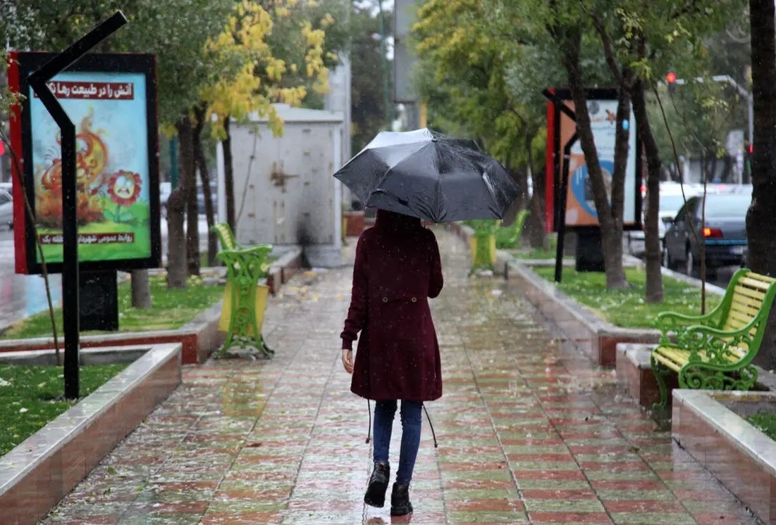 سامانه بارشی فراگیر و قدرتمند وارد ایران شد