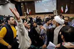 تصویری از جلسه پرتنش پورمحمدی در دانشگاه علوم تحقیقات