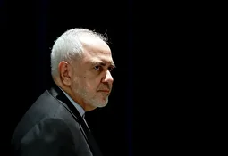 (ویدئو) درگیری لفظی ظریف با دبیرکل شورای همکاری خلیج فارس