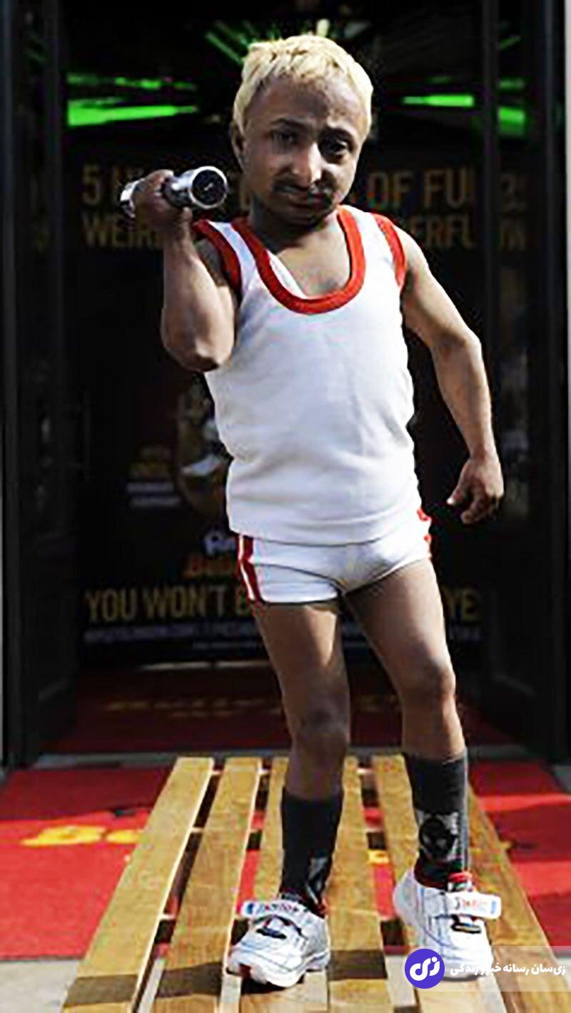 آدیتیا رومئو؛ کوچکترین بدنساز جهان با ۸۰ سانتیمتر قد و ۱۰ کیلوگرم وزن که با دمبلهای ۱.۵ کیلویی قهرمان بدنسازی شد آدیتیا رومئو؛ کوچکترین بدنساز جهان با ۸۰ سانتیمتر قد و ۱۰ کیلوگرم وزن که با دمبلهای ۱.۵ کیلویی قهرمان بدنسازی شد