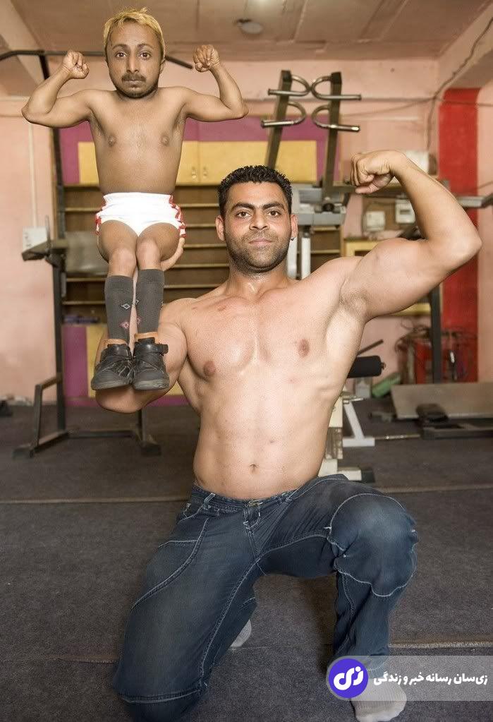 آدیتیا رومئو؛ کوچکترین بدنساز جهان با ۸۰ سانتیمتر قد و ۱۰ کیلوگرم وزن که با دمبلهای ۱.۵ کیلویی قهرمان بدنسازی شد آدیتیا رومئو؛ کوچکترین بدنساز جهان با ۸۰ سانتیمتر قد و ۱۰ کیلوگرم وزن که با دمبلهای ۱.۵ کیلویی قهرمان بدنسازی شد