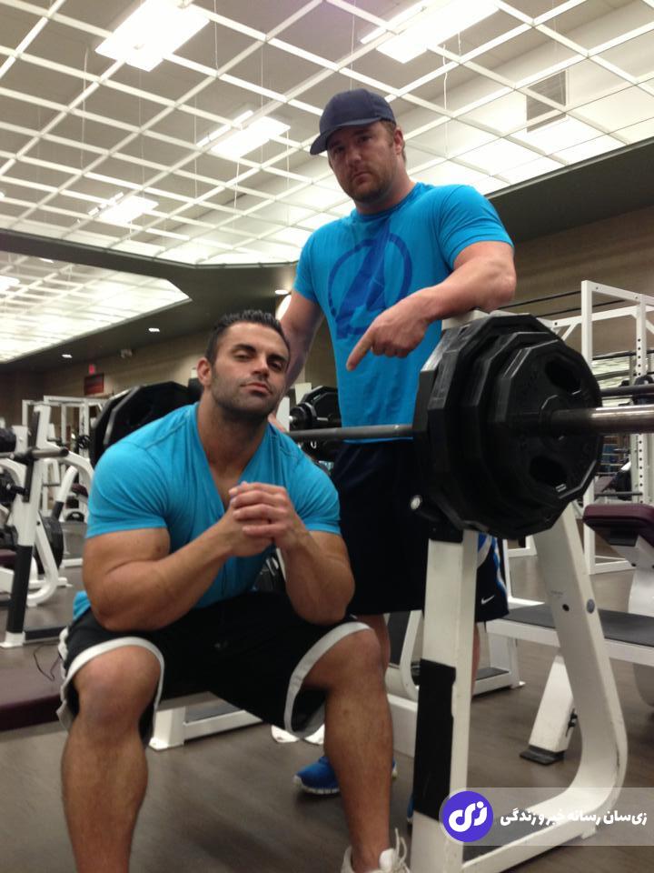 کریستوفر رضا جلالی؛ مشهورترین بدنساز، مدل و بازیگر دورگه ایرانی آمریکایی که بدنی شبیه سیلوستر استالونه در فیلم رمبو داشت و در ۳۲ سالگی درگذشت