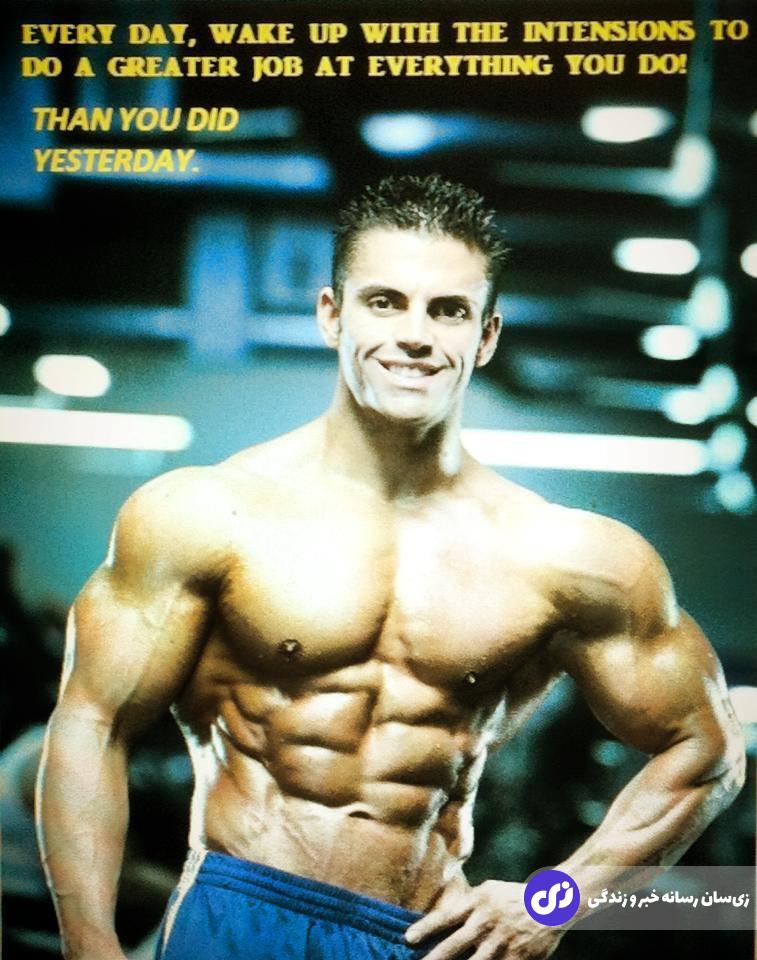 کریستوفر رضا جلالی؛ مشهورترین بدنساز، مدل و بازیگر دورگه ایرانی آمریکایی که بدنی شبیه سیلوستر استالونه در فیلم رمبو داشت و در ۳۲ سالگی درگذشت