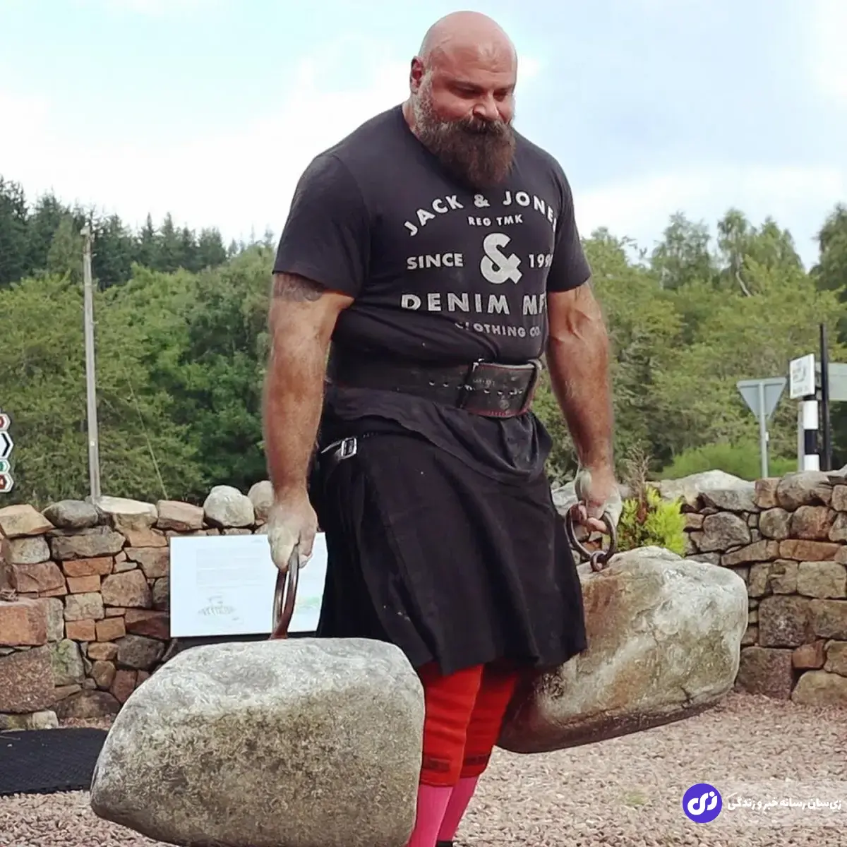 لورنس شهلایی