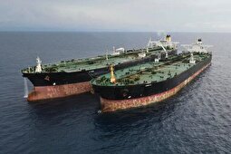 ابرنفتکش ایرانی آرمان ۱۱۴ توقیفی در اندونزی حراج شد