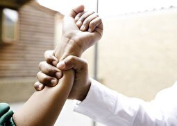 قطع دست کودک ۵ ساله در خشونت خانوادگی