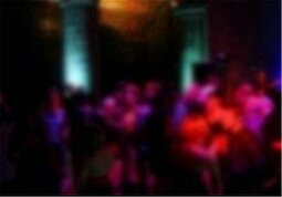 ۷ بازیگر مشهور با ۳۸ لیتر مشروب دستگیر شدند | تولد کدام بازیگر بود و چه کسانی بازداشت شدند؟