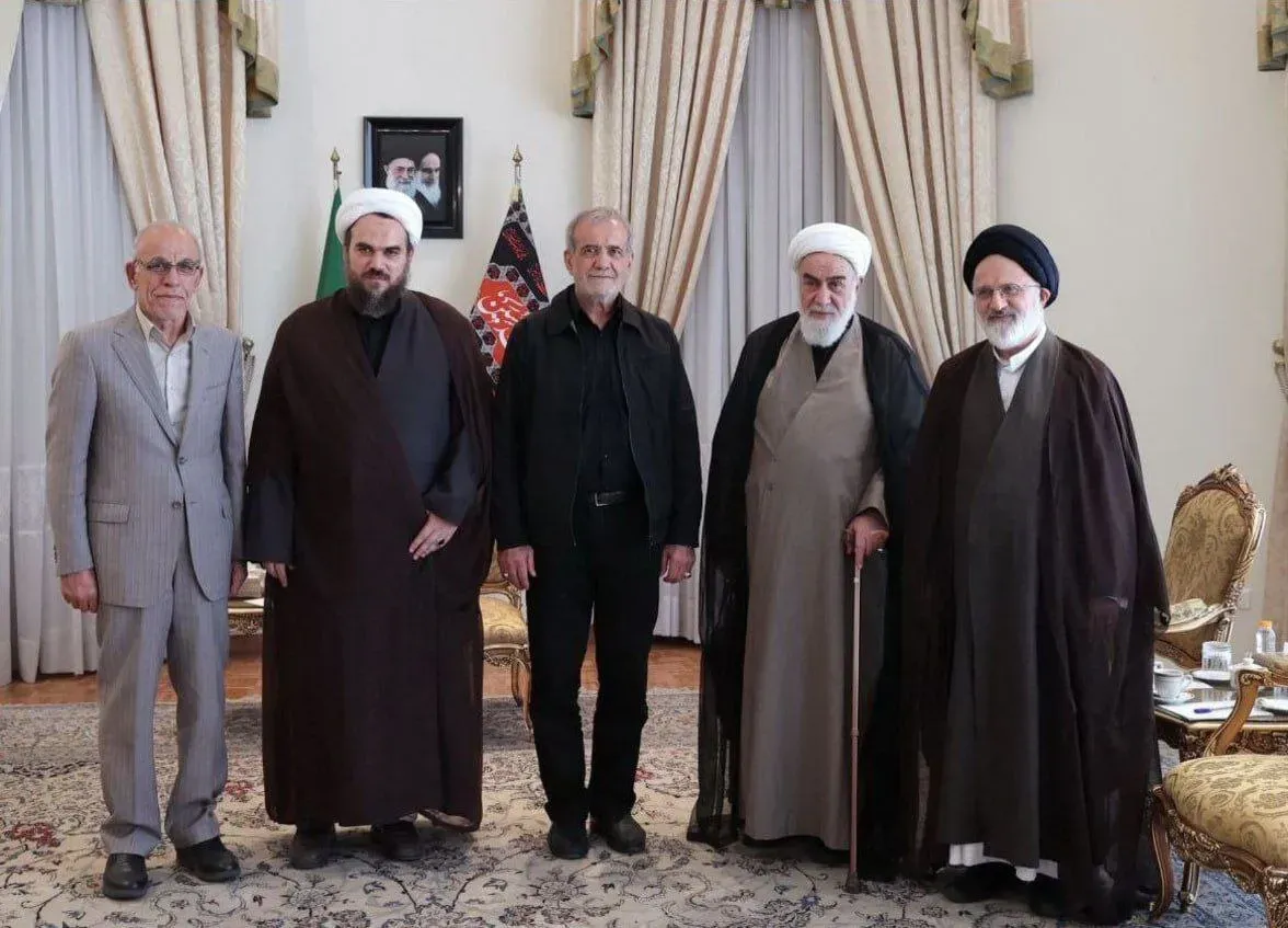 رهبر انقلاب