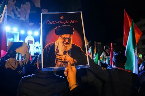نقشه دقیق مسیرهای تشییع رهبر شهید انقلاب در تهران