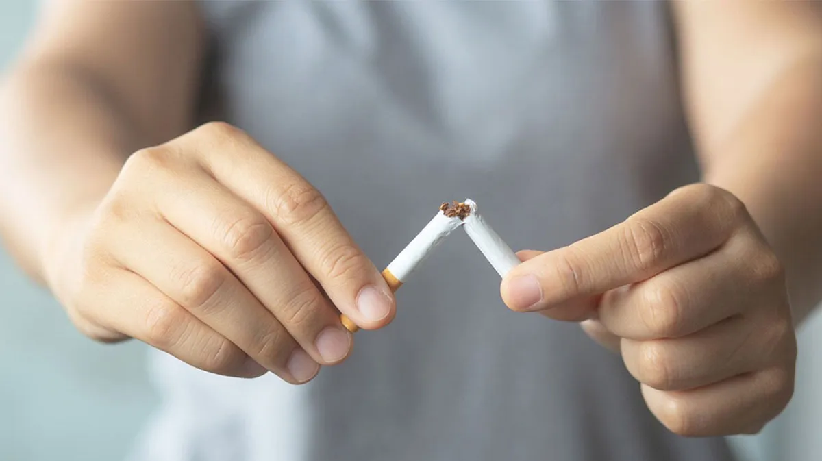 کدام مواد غذایی ترک سیگار را سخت‌تر می‌کنند؟