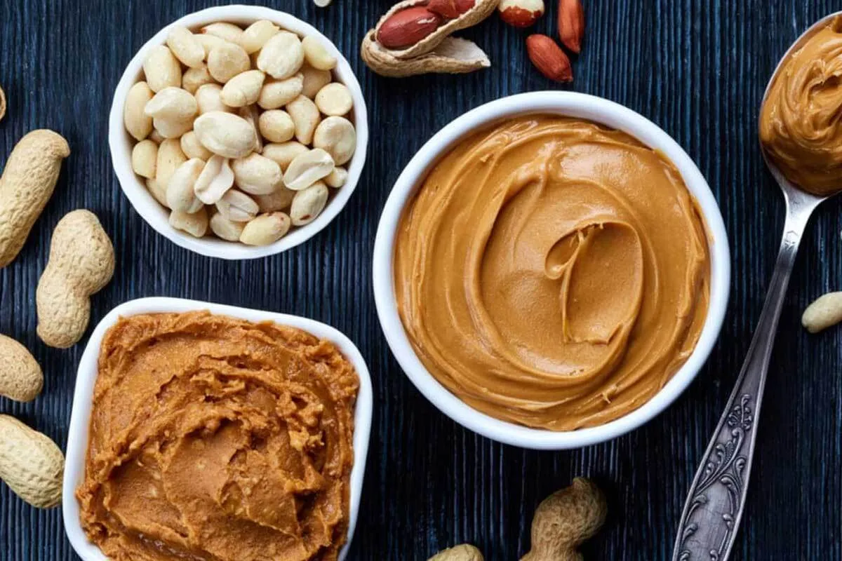 خواص بادام زمینی؛ این دانه خوش‌قیمت، خوش‌مزه و همه‌کاره را می‌دانید؟