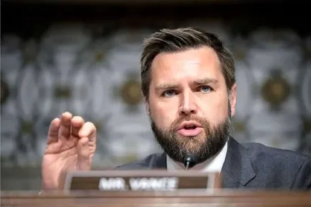 ادعای ونس، معاون ترامپ: جنگ در ایران به زودی و قطعاً پایان خواهد یافت/ تا پایان مهلت ترامپ، به مذاکره ادامه می‌دهیم